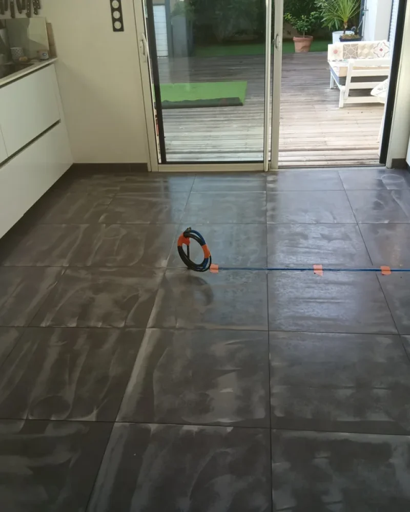 Réalisation de carrelage intérieur par Cire Concept Carrelage, carreleur à Talmont-Saint-Hilaire