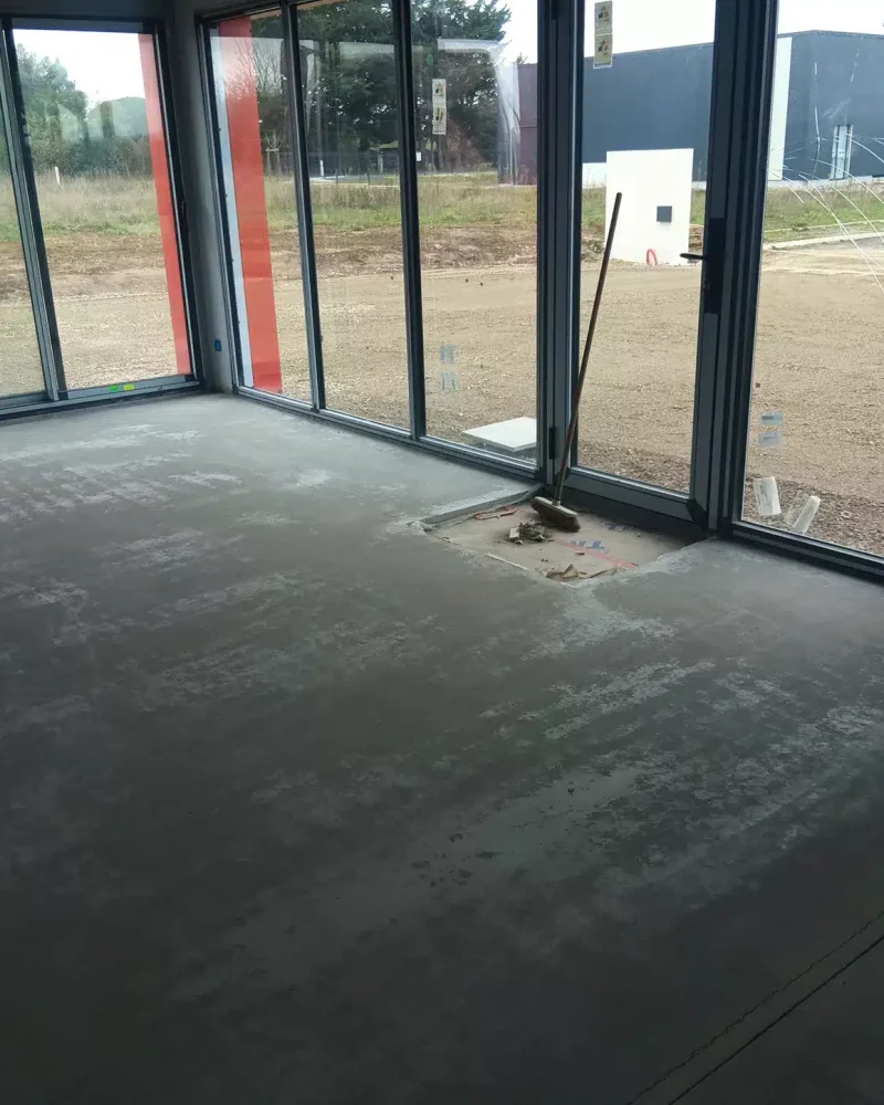 realisation-chape-liquide-cire-concept-carrelage (3)